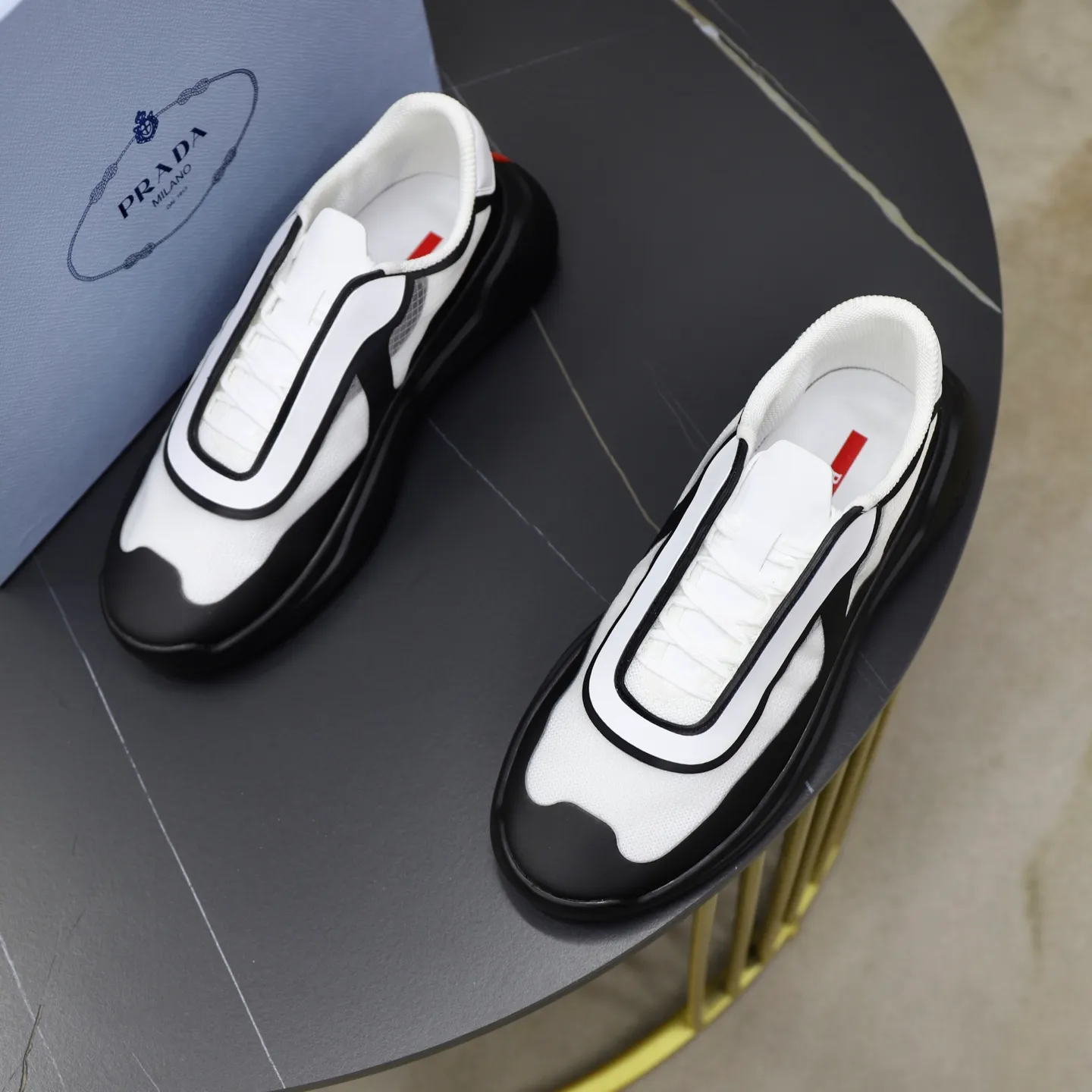 Men's Shoes 💰760💰 PRADA America's Cup Recycled Nylon and Bike Fabric Sneakers Practical and innovative, these regenerated nylon sneakers are modern, with lightweight soles and minimalist details. The upper is decorated with temperature-locking adhesive tape, screen-printed ADA logo, nylon loop shoelaces, T sole, made of ultra-light foam rubber filling material, rubber pattern texture, sole height: 40 mm, removable fabric-covered insole, Size 39-44